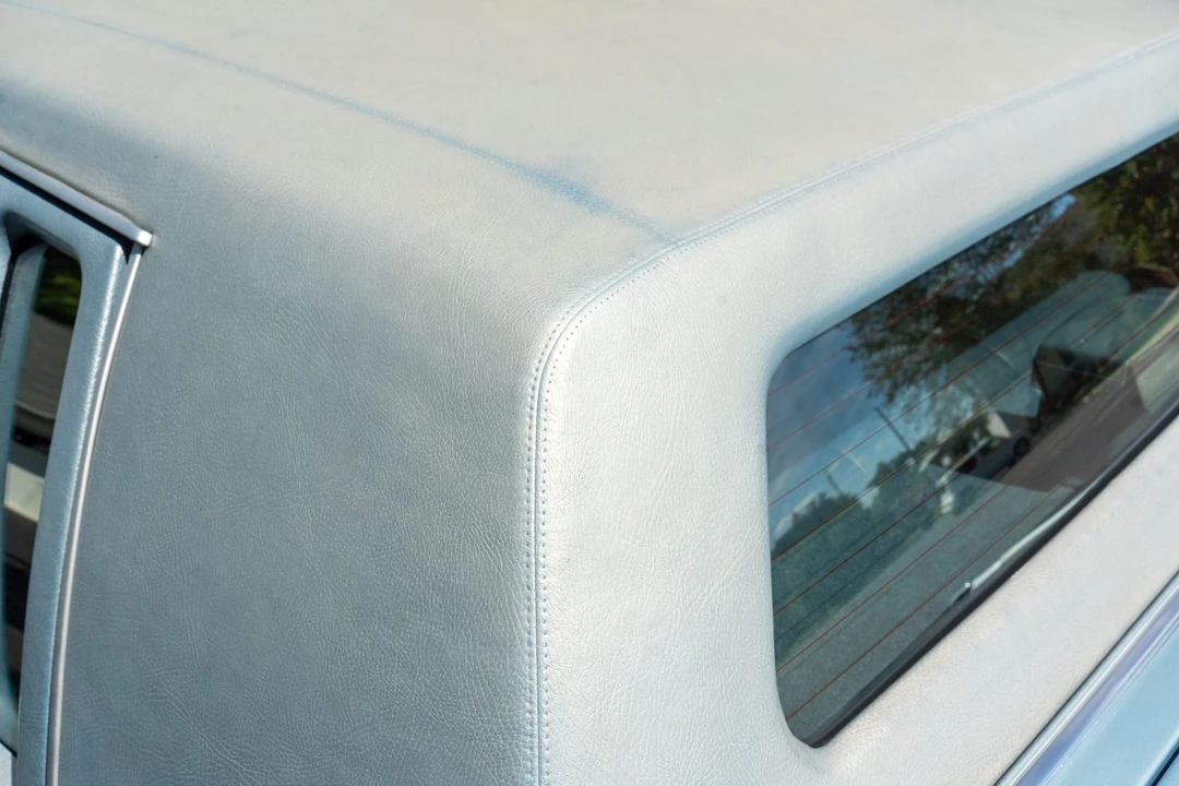 1991 Cadillac Brougham - Image 30 of 31