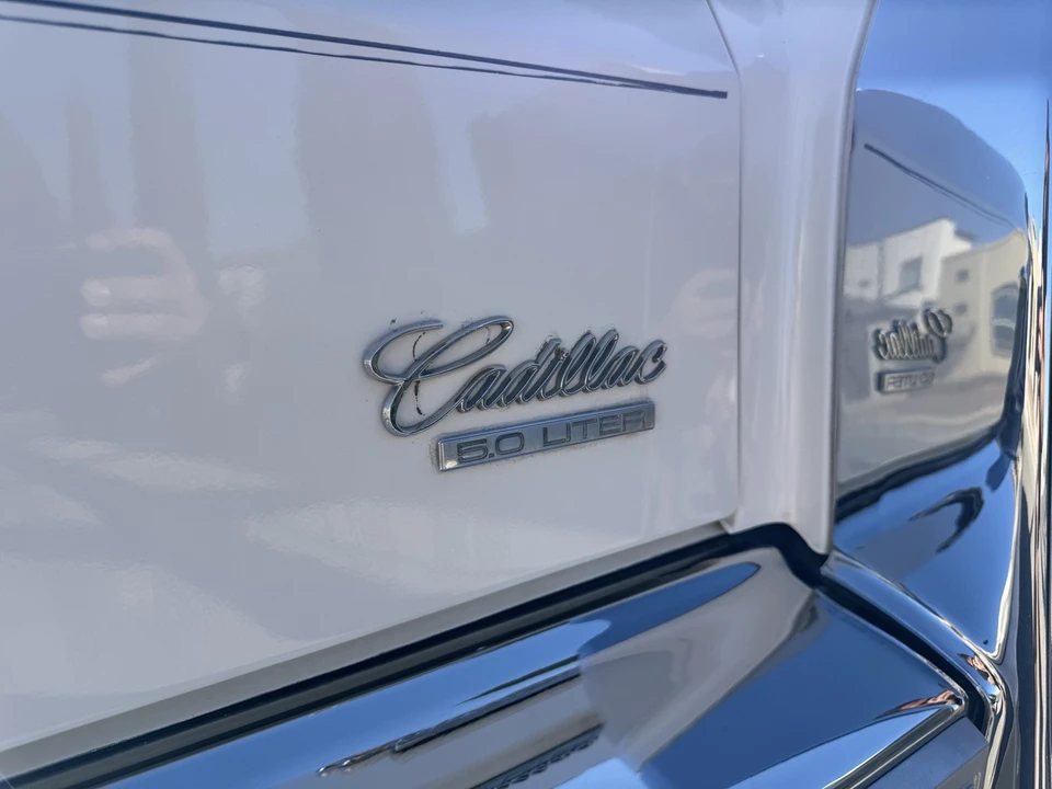 1991 Cadillac Brougham - Image 12 of 21