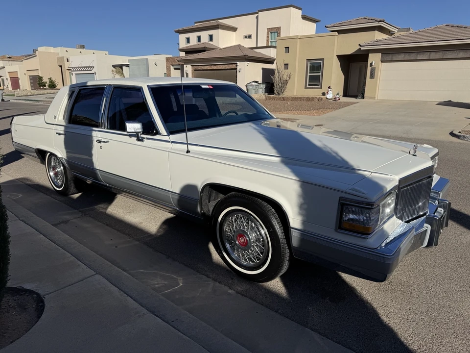 1991 Cadillac Brougham - Image 7 of 21