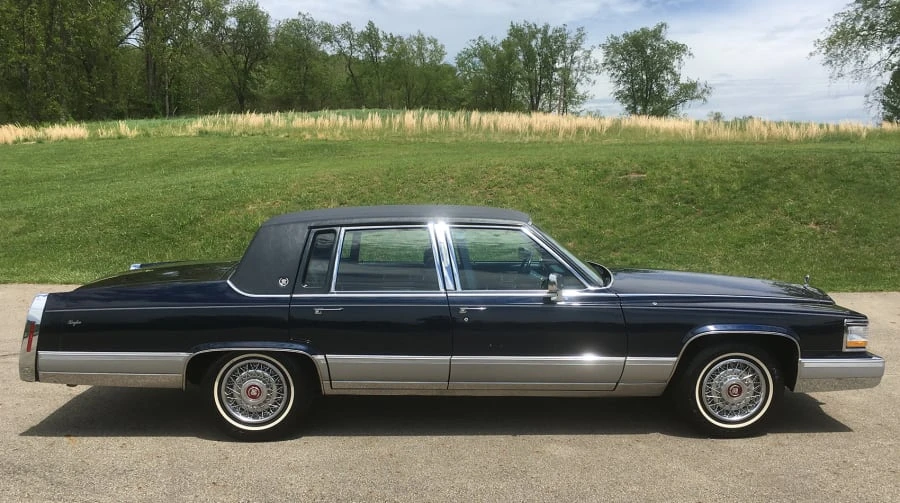 1991 Cadillac Brougham - Image 2 of 8