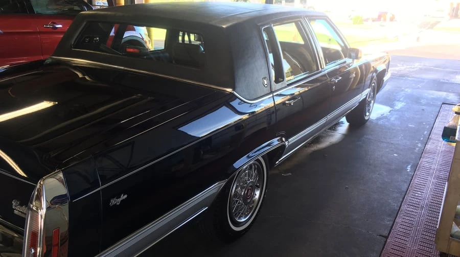 1991 Cadillac Brougham - Image 3 of 7