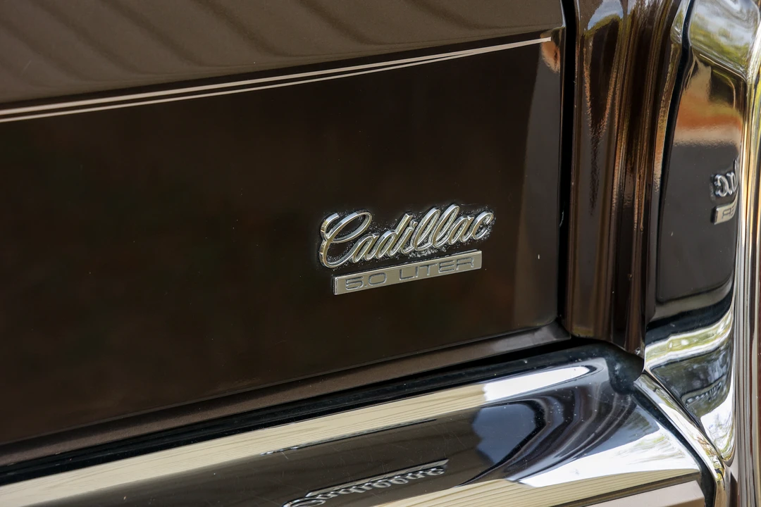 1991 Cadillac Brougham - Image 20 of 31