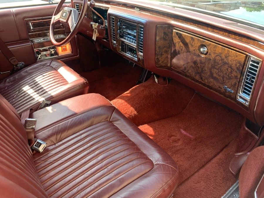 1991 Cadillac Brougham - Image 6 of 10