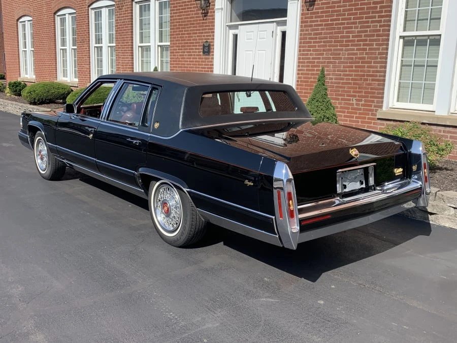 1991 Cadillac Brougham - Image 3 of 10