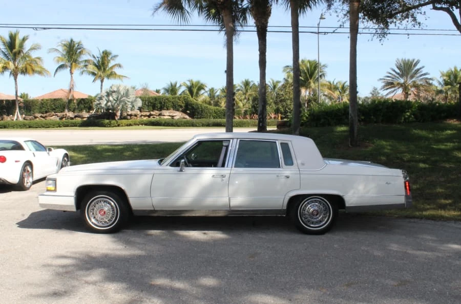 1991 Cadillac Brougham - Image 2 of 12