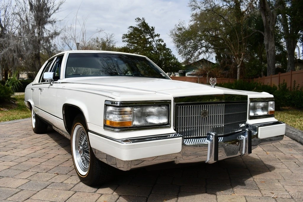 1991 Cadillac Brougham - Image 3 of 24