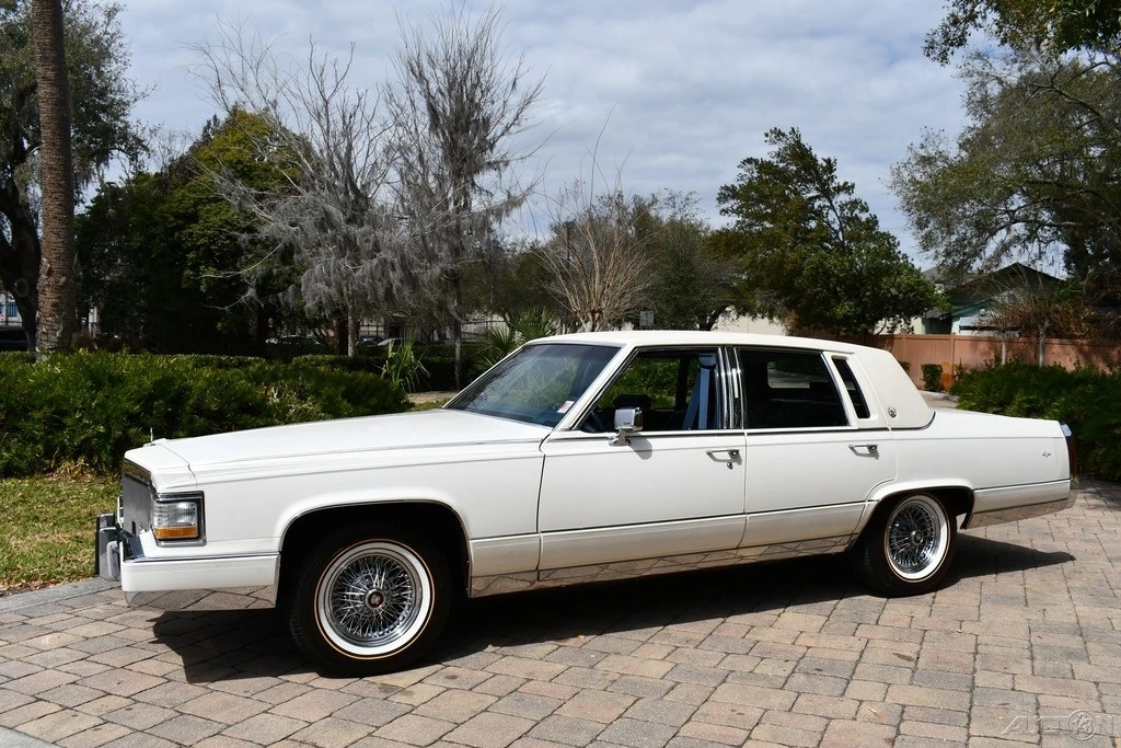 1991 Cadillac Brougham - Image 2 of 24