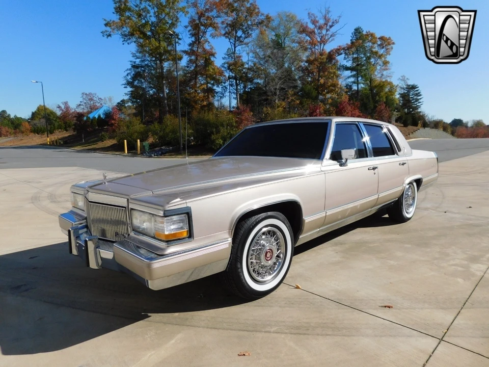 1991 Cadillac Brougham - Image 5 of 12