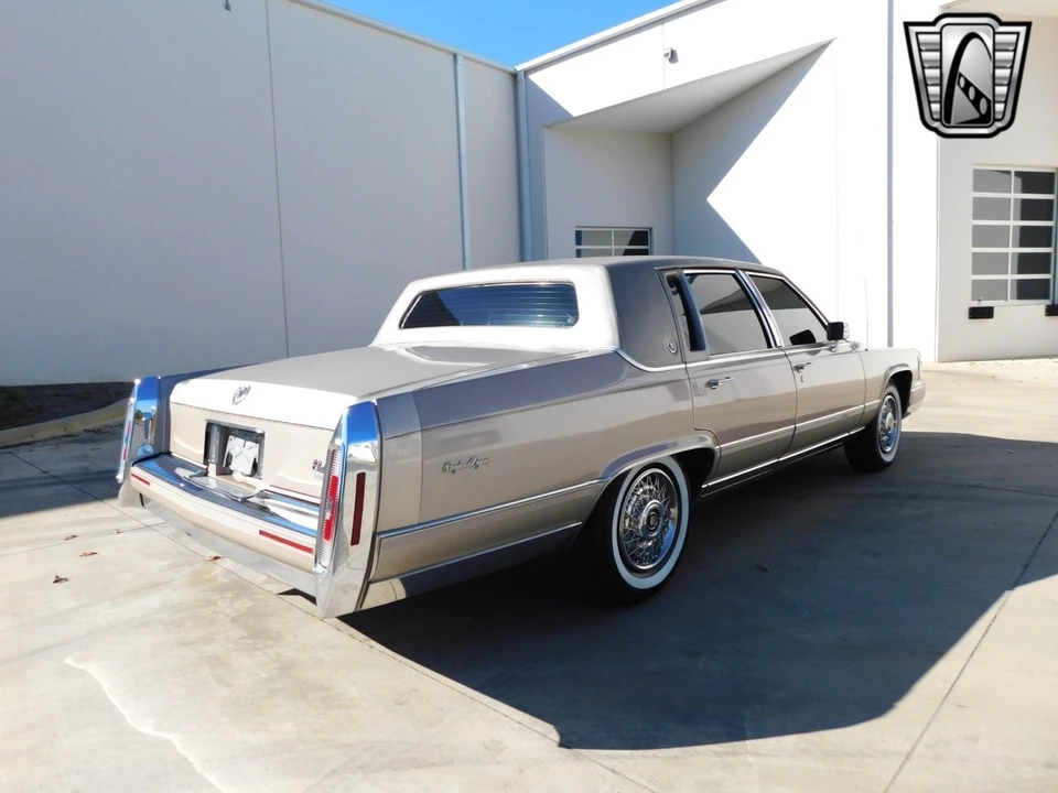 1991 Cadillac Brougham - Image 12 of 12