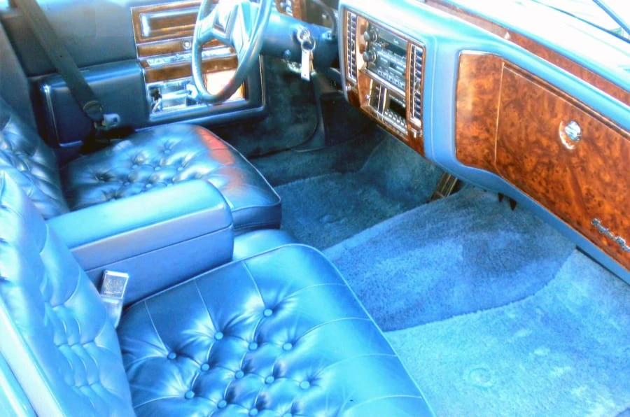 1991 Cadillac Brougham - Image 4 of 8