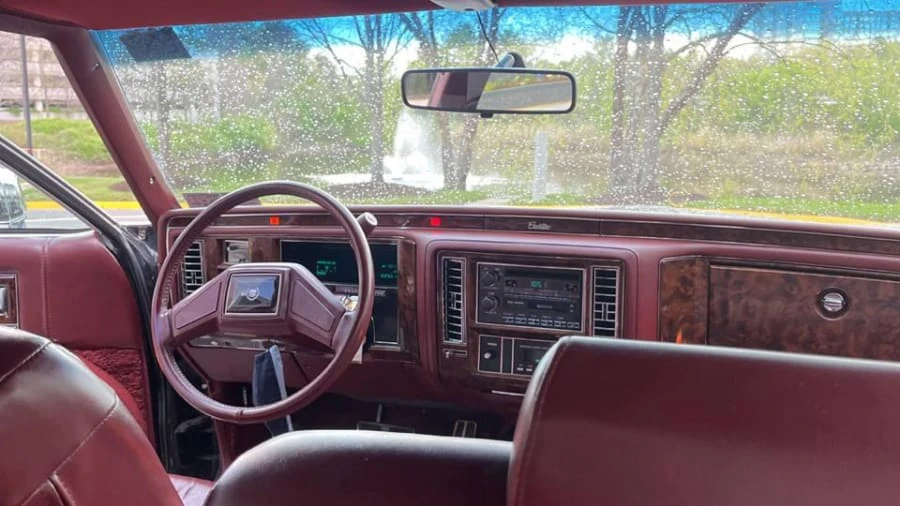 1991 Cadillac Brougham - Image 3 of 11