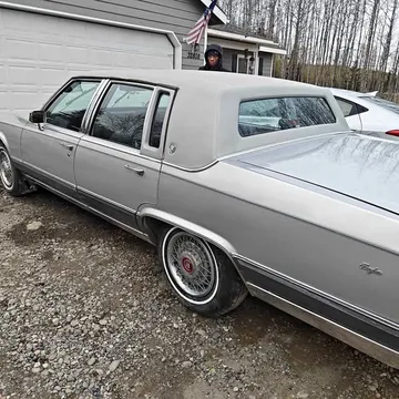 1991 Cadillac Brougham