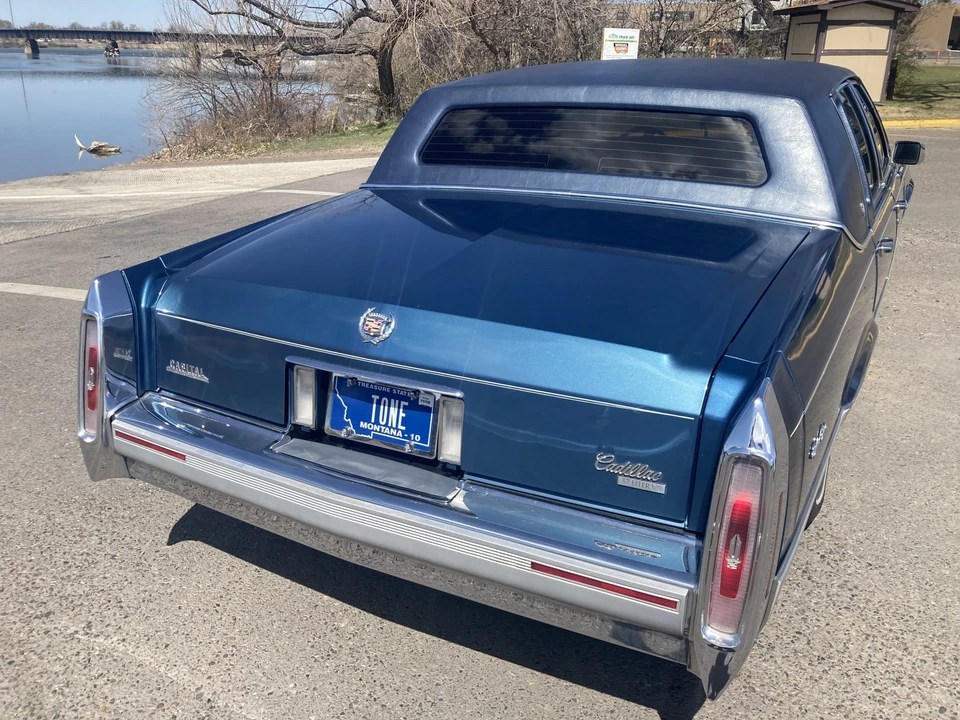 1991 Cadillac Brougham - Image 5 of 31