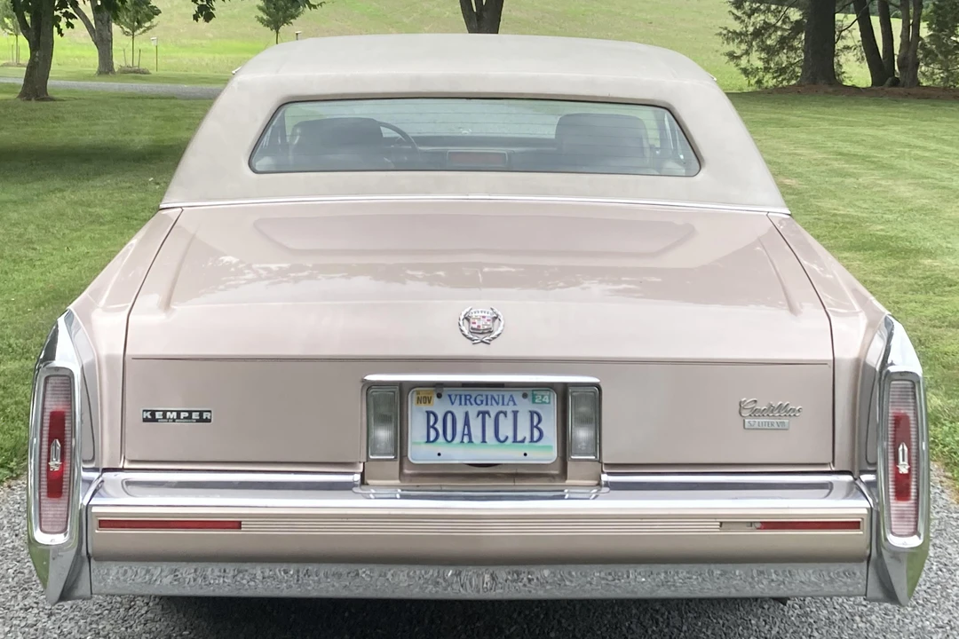 1991 Cadillac Brougham - Image 5 of 24