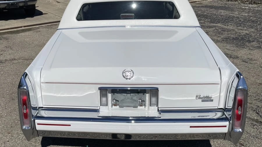 1991 Cadillac Brougham - Image 3 of 15