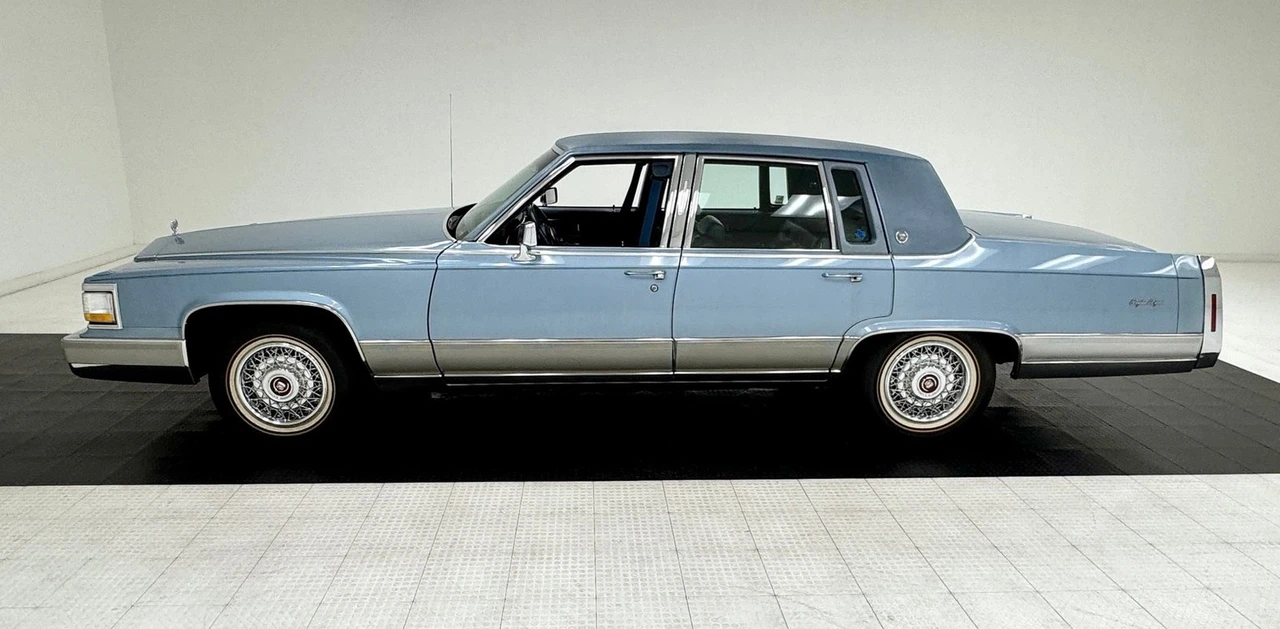 1991 Cadillac Brougham - Image 2 of 12