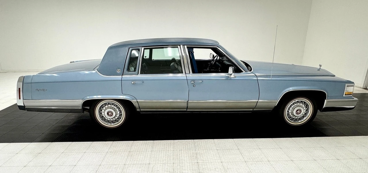 1991 Cadillac Brougham - Image 6 of 12