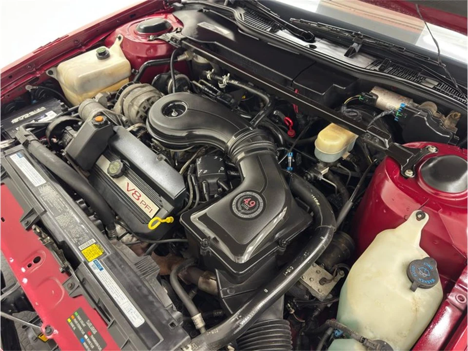 1991 Cadillac DeVille 6th Gen - Image 25 of 31