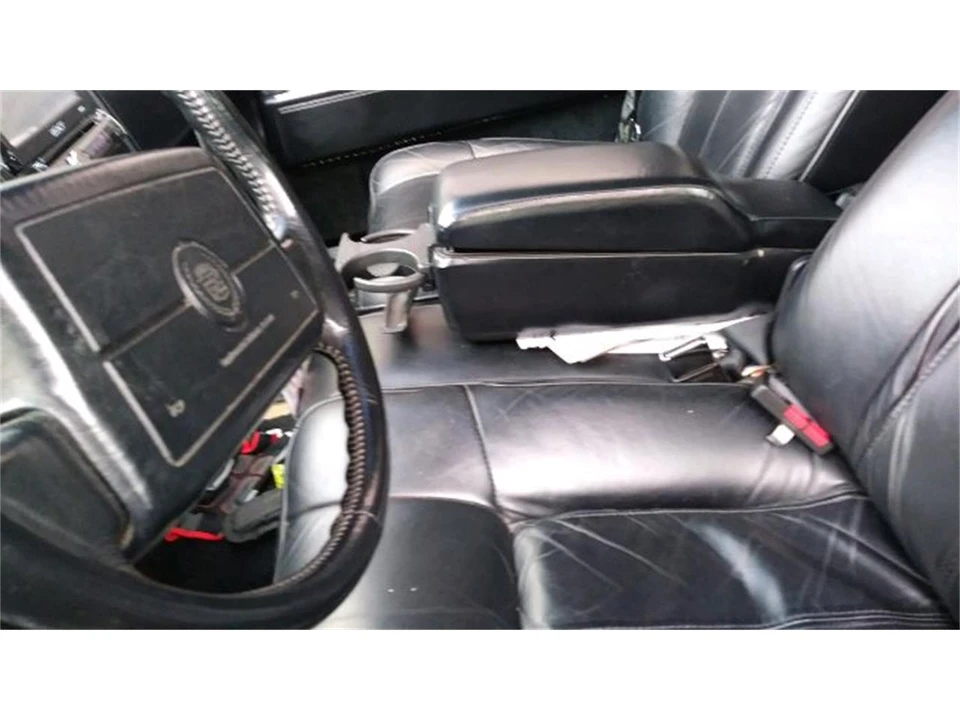 1991 Cadillac DeVille 6th Gen - Image 4 of 15