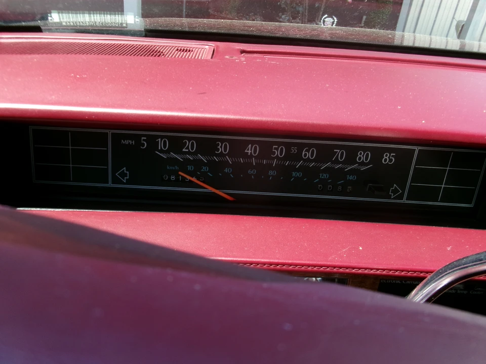 1991 Cadillac DeVille 6th Gen - Image 8 of 9