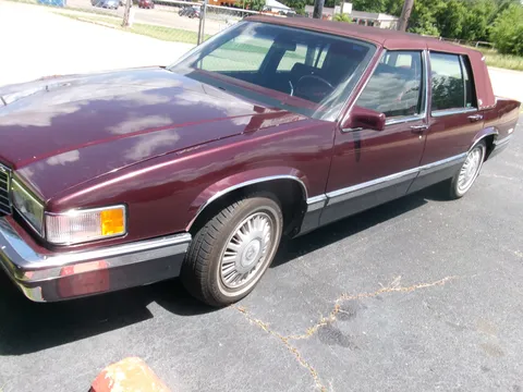 1991 Cadillac DeVille Base