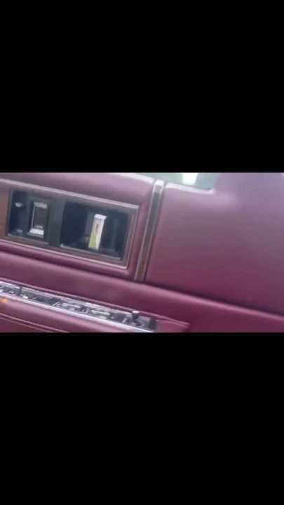 1991 Cadillac DeVille 6th Gen - Image 7 of 7