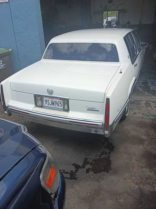 1991 Cadillac DeVille 6th Gen - Image 4 of 7