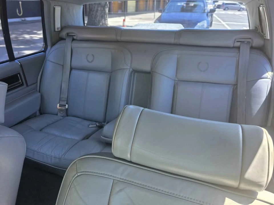 1991 Cadillac DeVille 6th Gen - Image 6 of 7