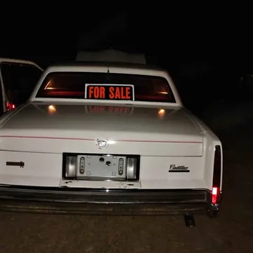 1991 Cadillac DeVille Touring Sedan 4D