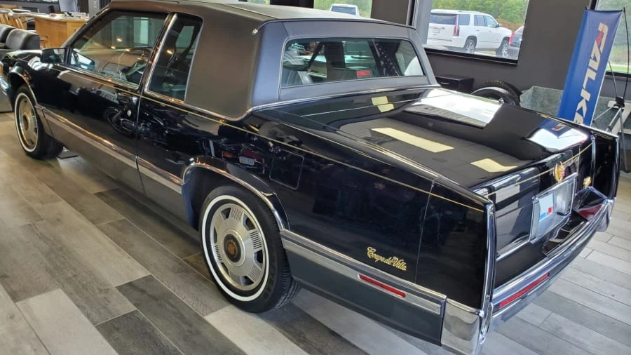 1991 Cadillac DeVille 6th Gen - Image 3 of 24