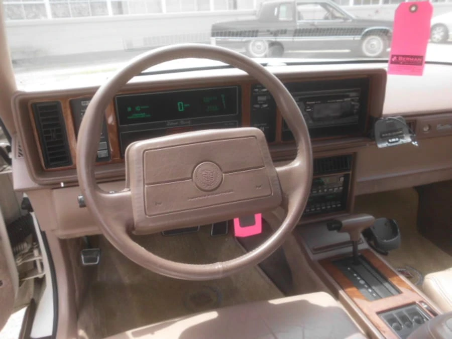 1991 Cadillac Eldorado 11th Gen - Image 5 of 10