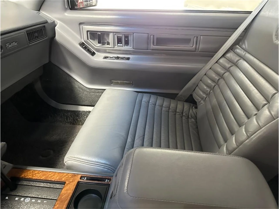 1991 Cadillac Eldorado 11th Gen - Image 29 of 31