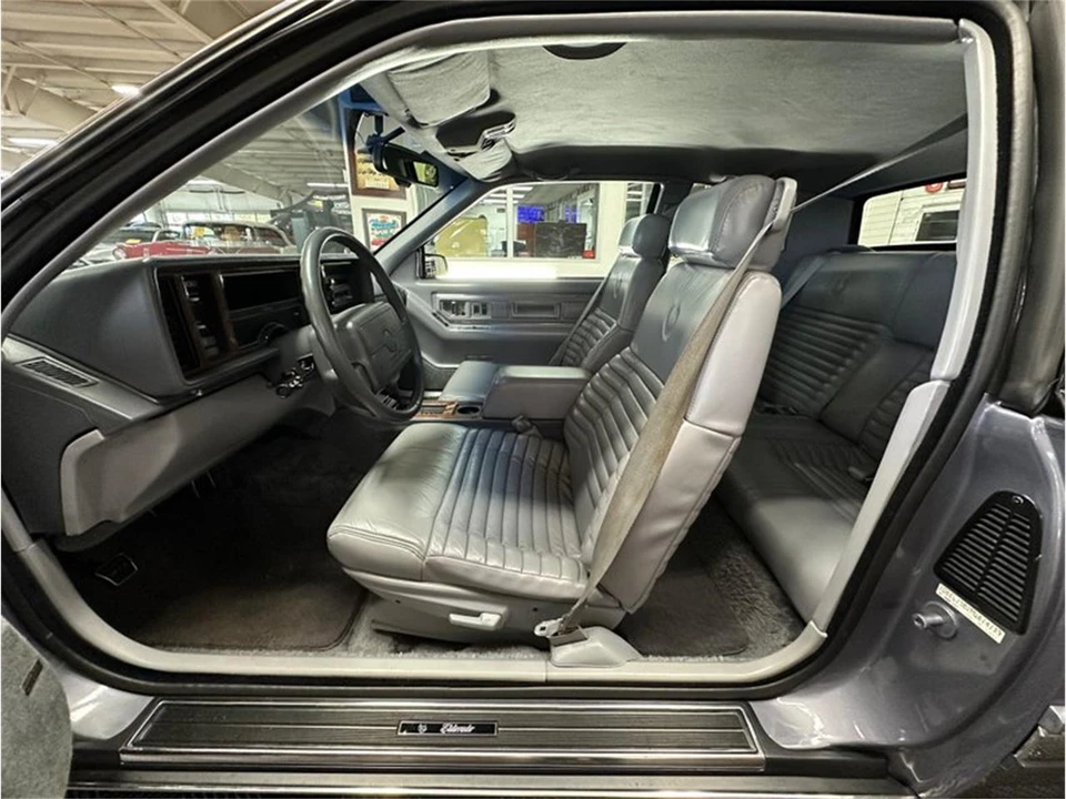 1991 Cadillac Eldorado 11th Gen - Image 16 of 31