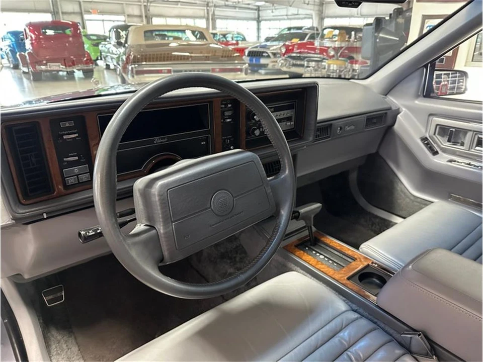 1991 Cadillac Eldorado 11th Gen - Image 18 of 31