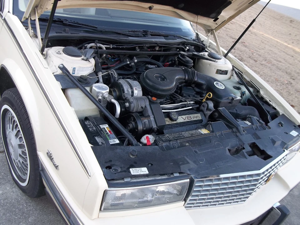 1991 Cadillac Eldorado 12th Gen - Image 9 of 21