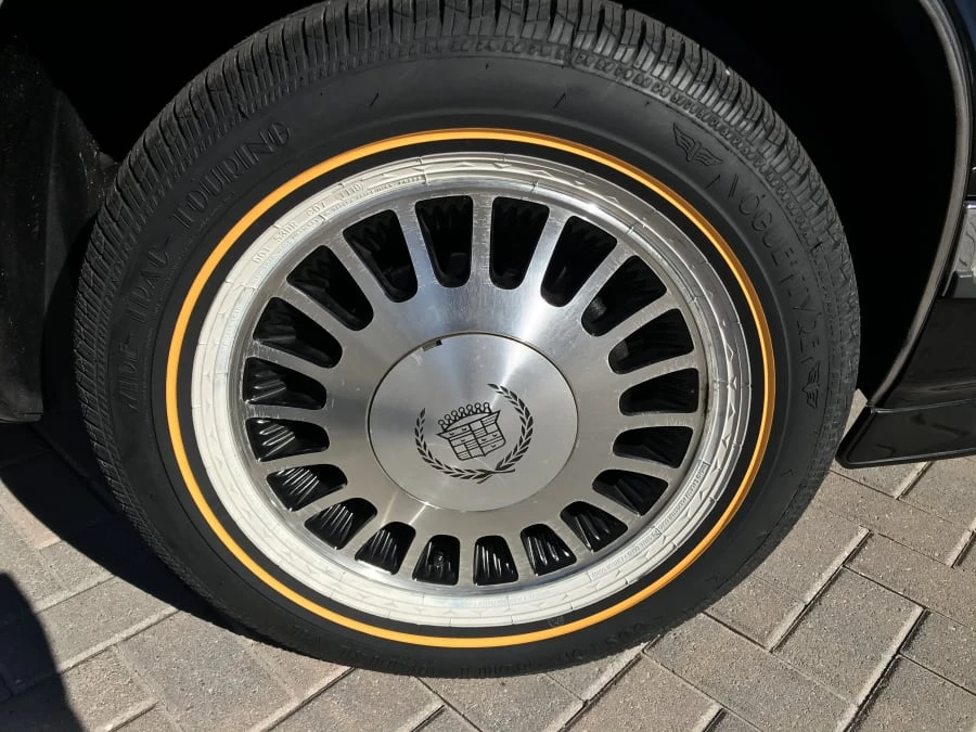1991 Cadillac Eldorado 11th Gen - Image 8 of 9
