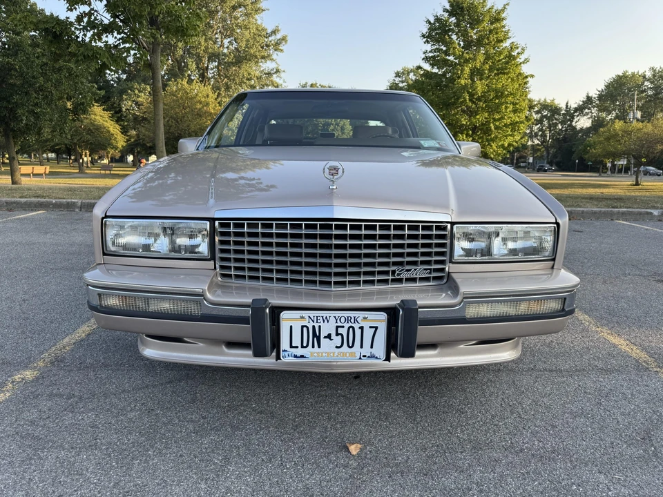 1991 Cadillac Eldorado 11th Gen - Image 15 of 31