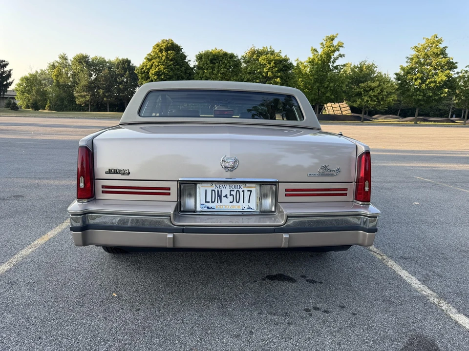 1991 Cadillac Eldorado 11th Gen - Image 8 of 31