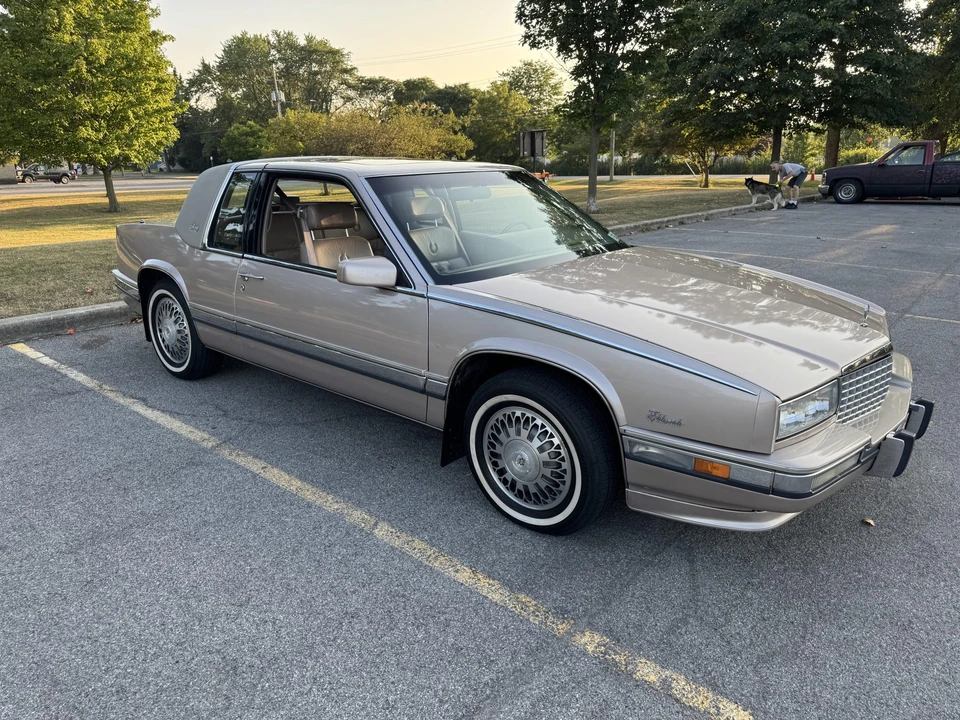 1991 Cadillac Eldorado 11th Gen - Image 13 of 31