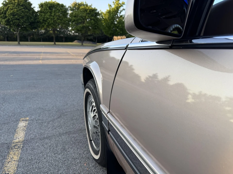 1991 Cadillac Eldorado 11th Gen - Image 20 of 31