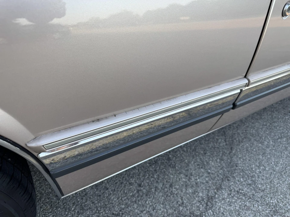 1991 Cadillac Eldorado 11th Gen - Image 30 of 31