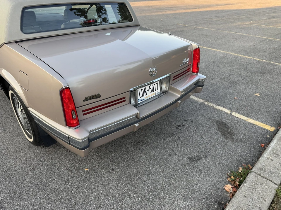 1991 Cadillac Eldorado 11th Gen - Image 17 of 31