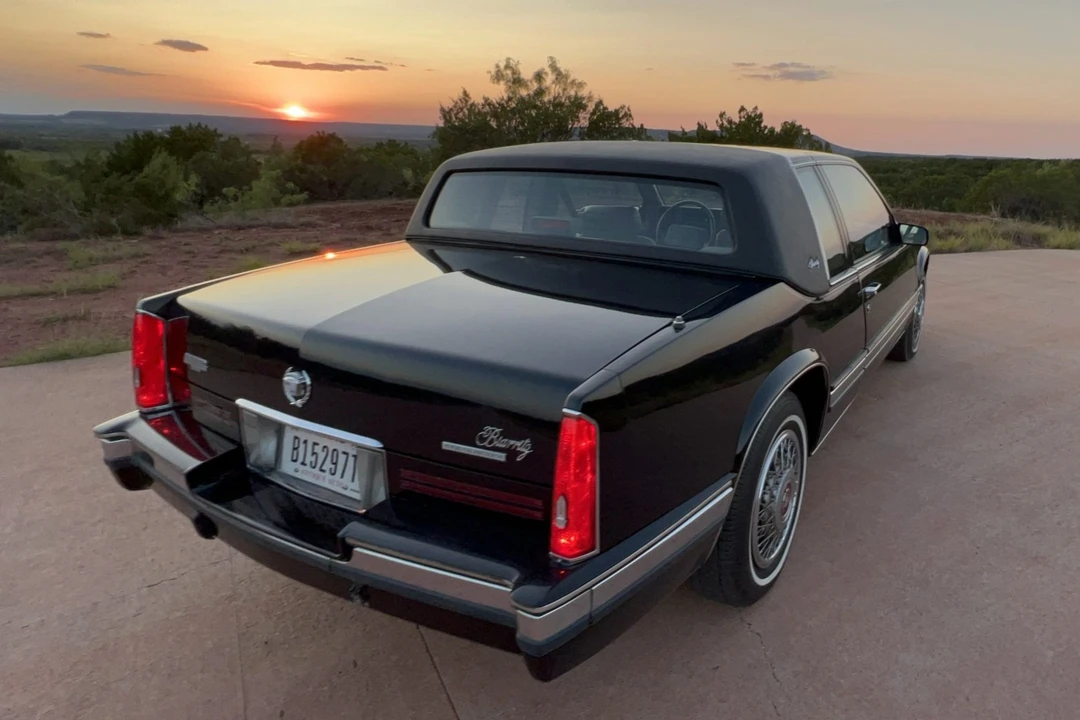 1991 Cadillac Eldorado 11th Gen - Image 10 of 31