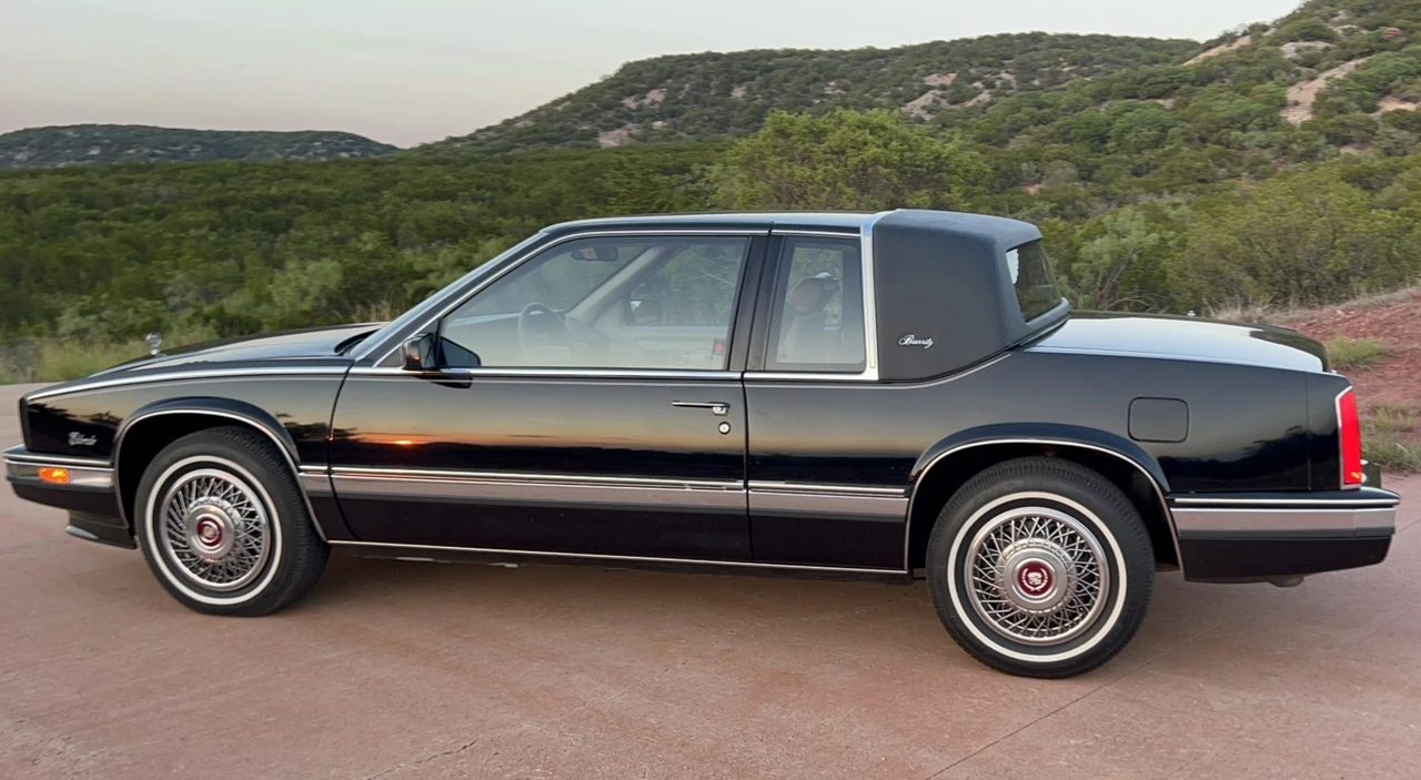 1991 Cadillac Eldorado 11th Gen - Image 14 of 31