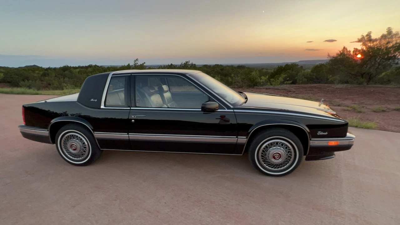 1991 Cadillac Eldorado 11th Gen - Image 7 of 31
