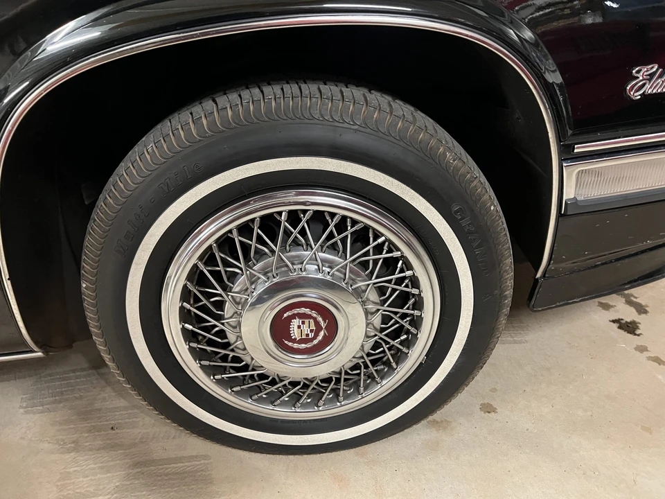 1991 Cadillac Eldorado 11th Gen - Image 27 of 31