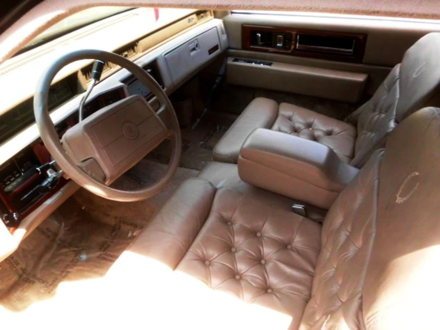 1991 Cadillac Fleetwood - Image 3 of 8