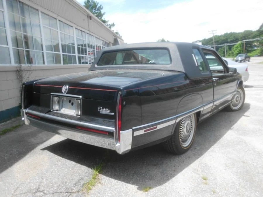 1991 Cadillac Fleetwood - Image 7 of 8