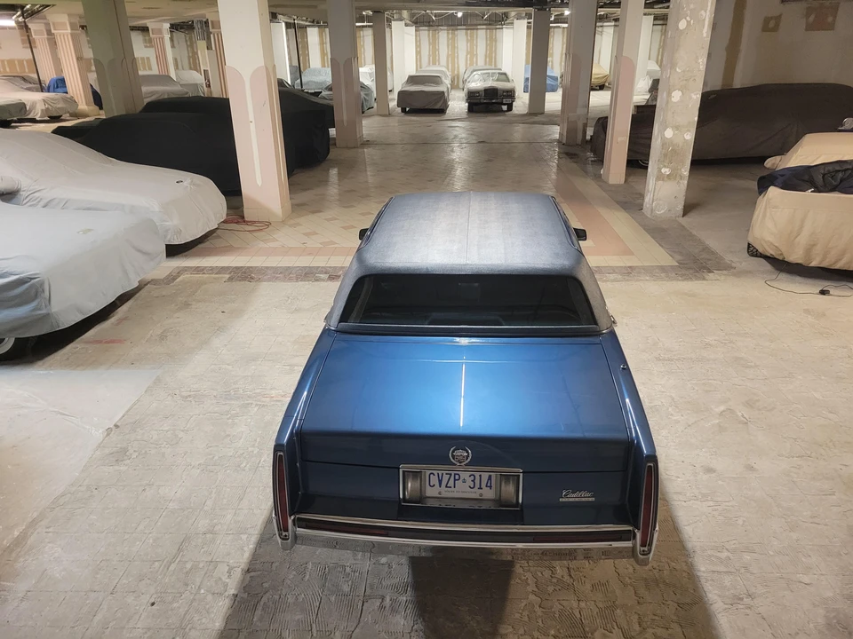 1991 Cadillac Fleetwood - Image 18 of 31