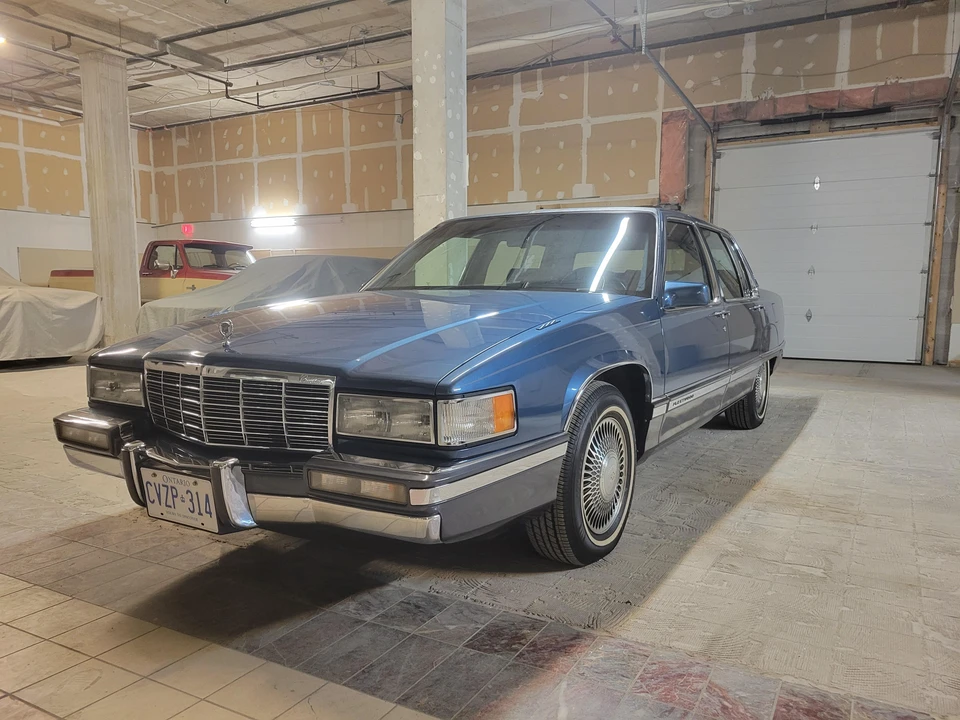 1991 Cadillac Fleetwood - Image 8 of 31